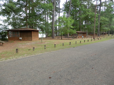 Hen House Unit screened shelters